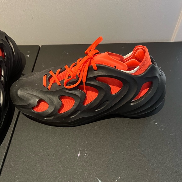 Adidas adiFOM Q Men’s Sizes Core Black Imperial Orange HP6581 Deadstock NEW - Picture 2 of 5